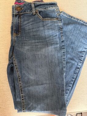Wrangler Blue Denim Jeans with Pink Embroidered Logo
